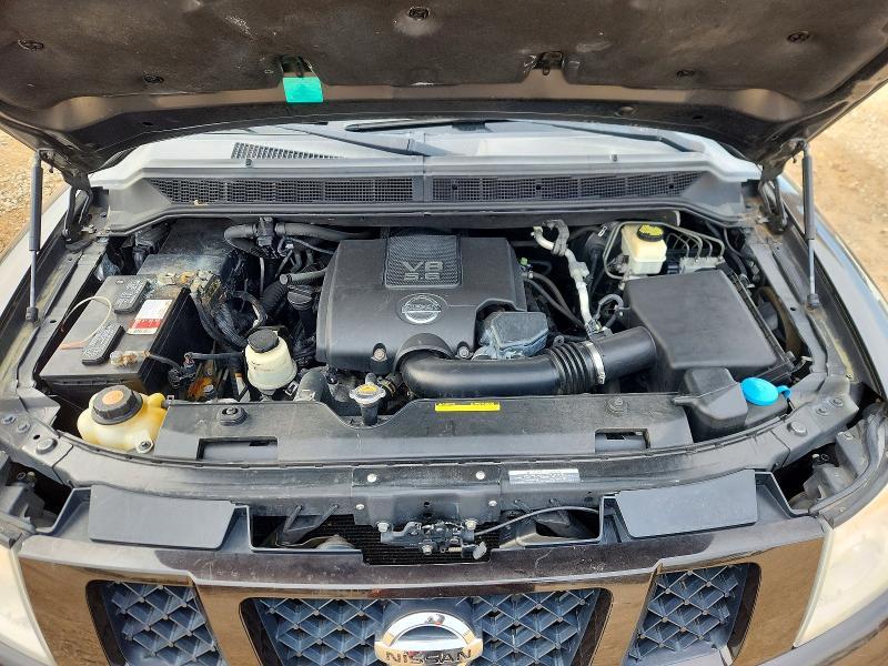 2015 Nissan Armada sv