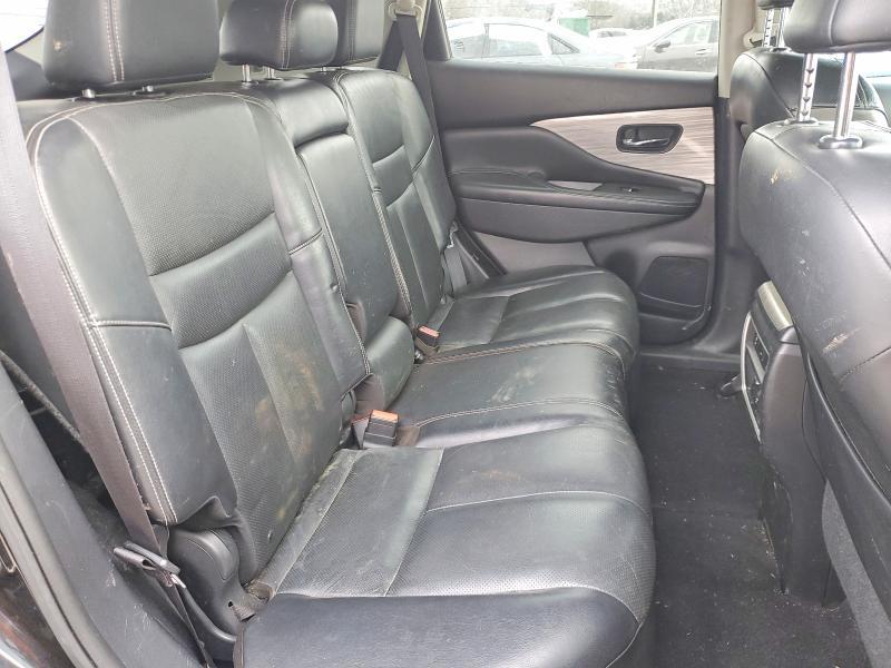 2016 Nissan Murano s
