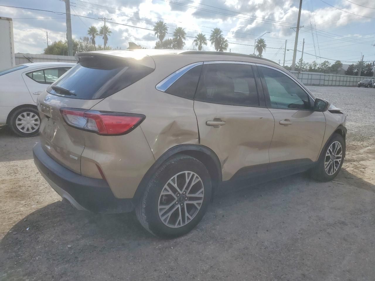 2020 Ford Escape sel