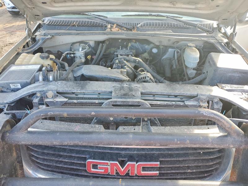 2004 GMC Sierra K2500 Heavy Duty