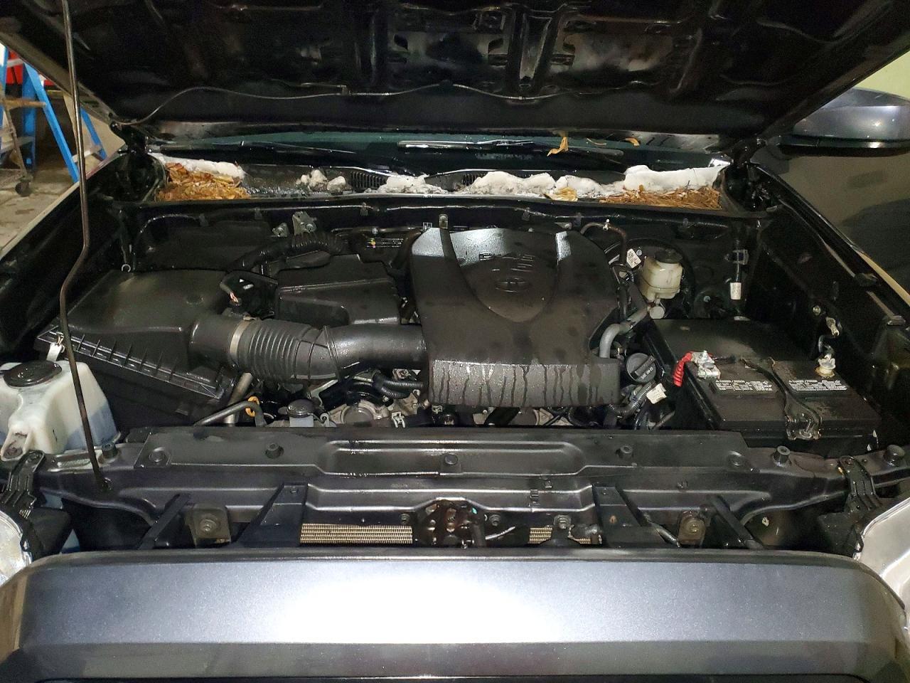 2021 Toyota Tacoma SR V6