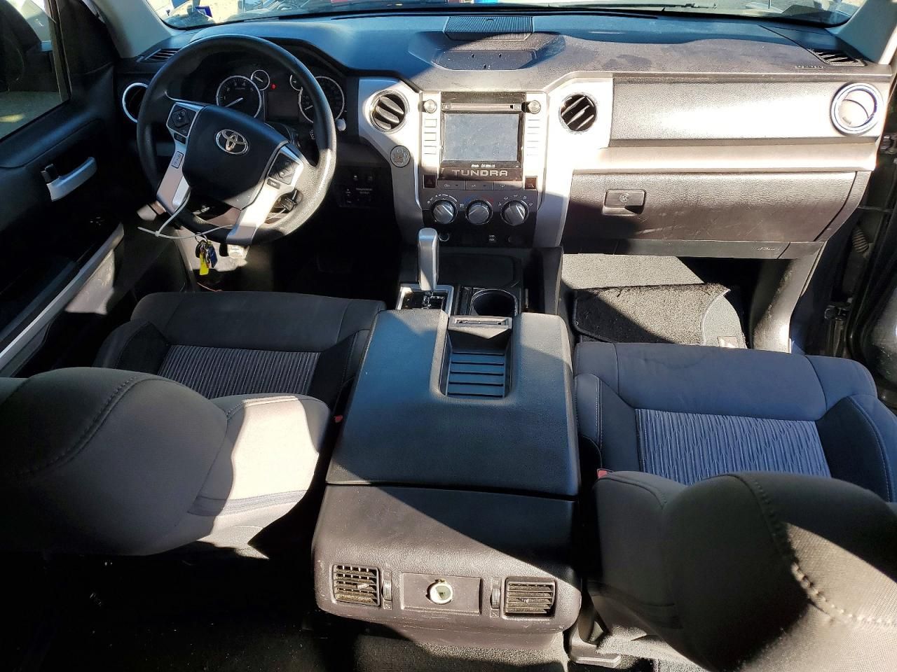 2016 Toyota Tundra Crewmax SR5