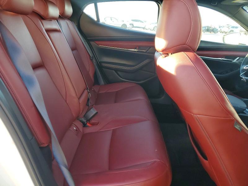 2023 Mazda 3 Premium