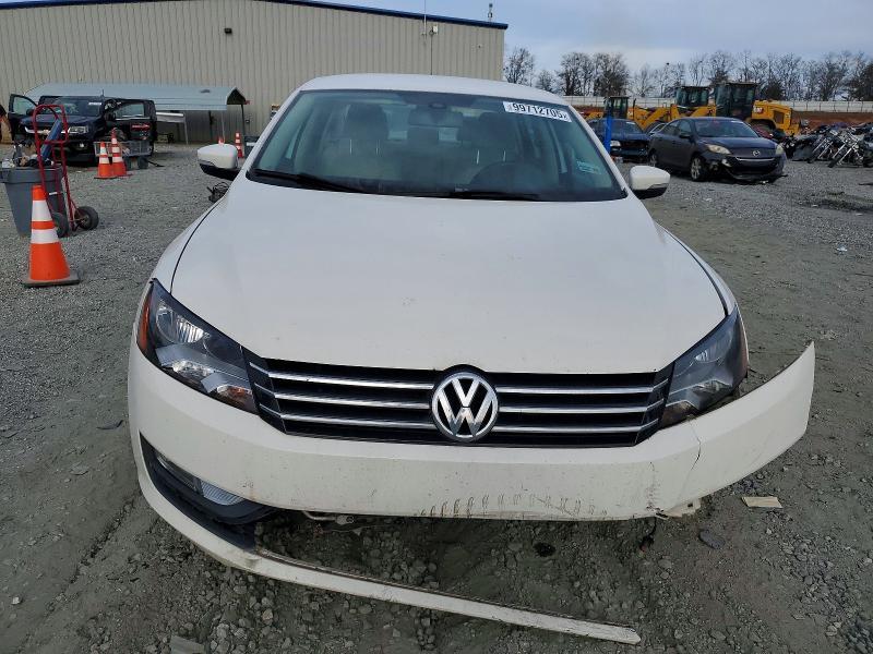 2015 Volkswagen Passat s
