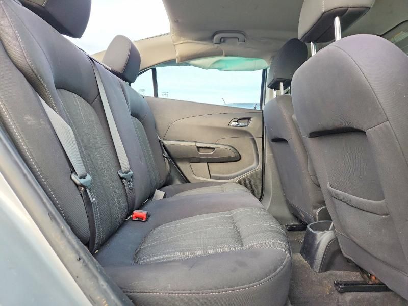 2015 Chevrolet Sonic lt