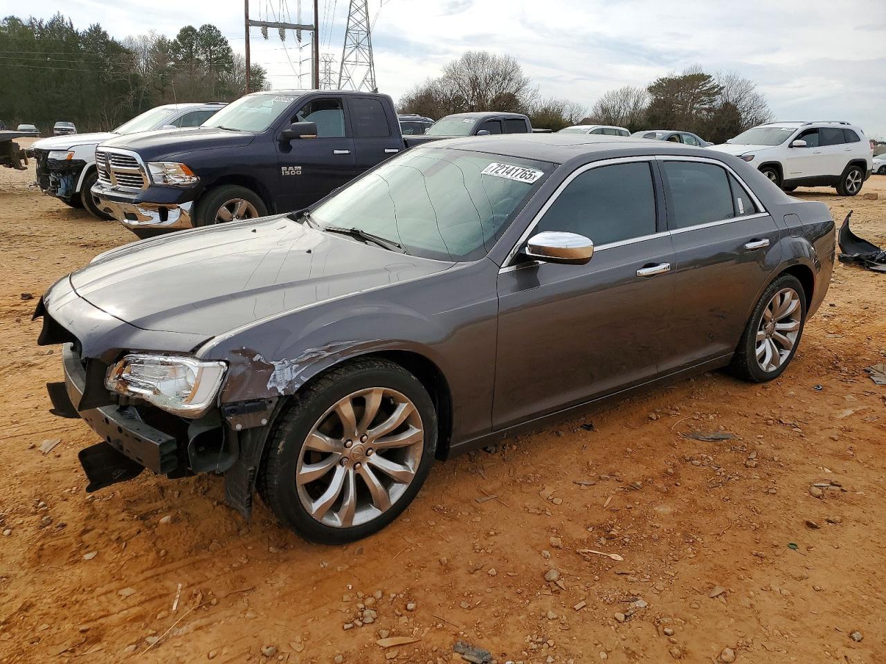 2016 Chrysler 300 Limited