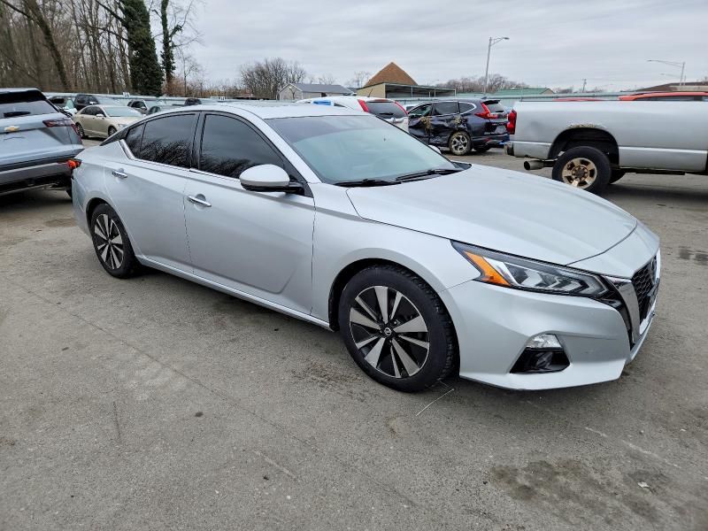 2019 Nissan Altima sl