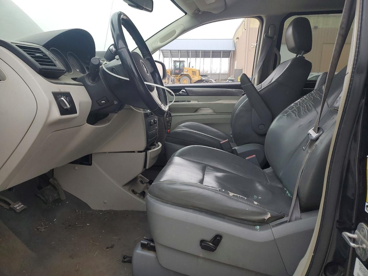 2010 Volkswagen Routan se