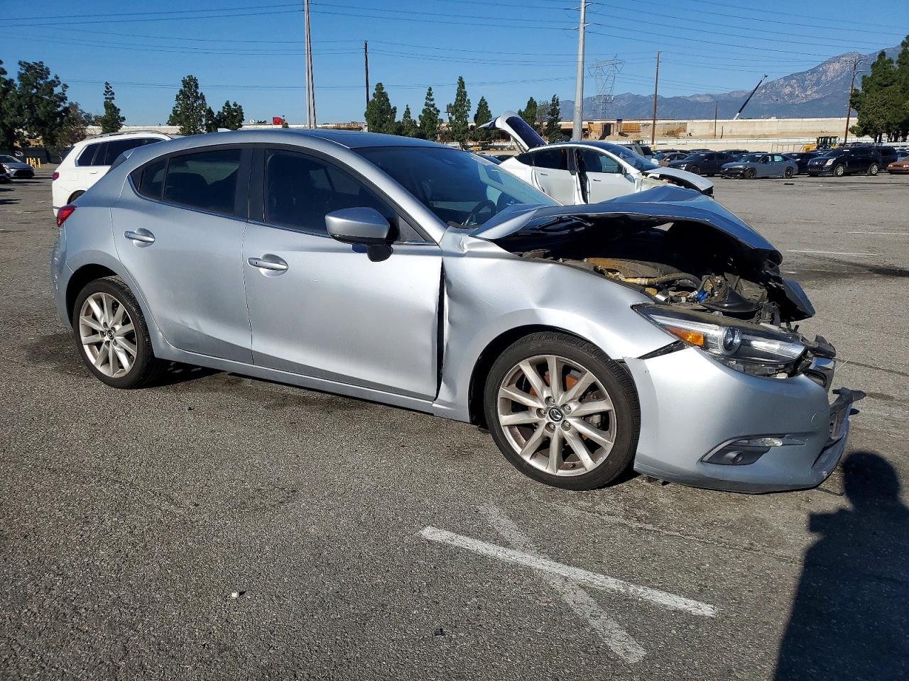 2017 Mazda 3 Grand Touring
