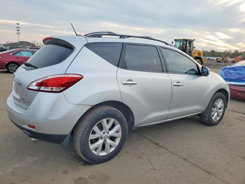 2011 Nissan Murano s