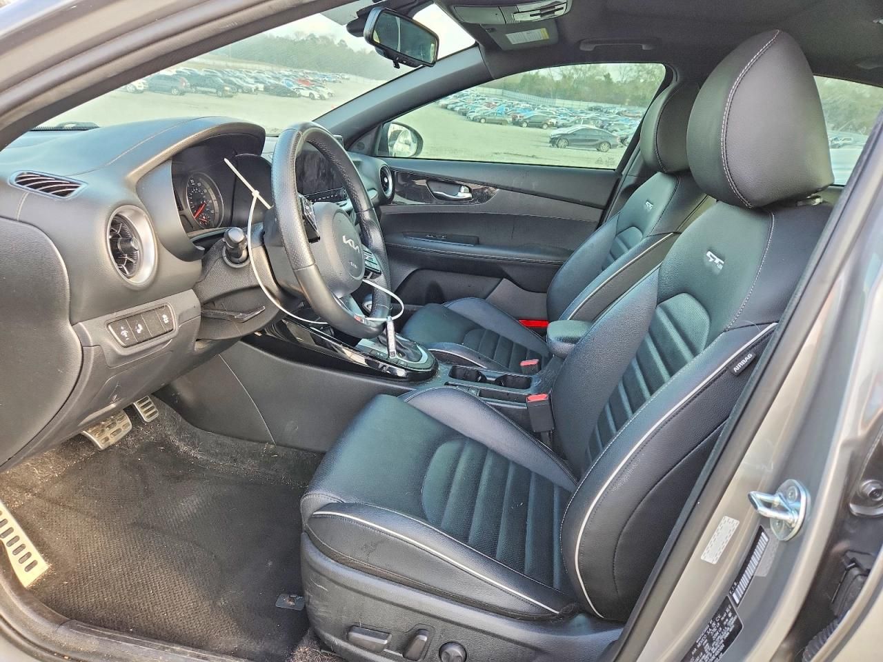 2022 KIA Forte gt Line