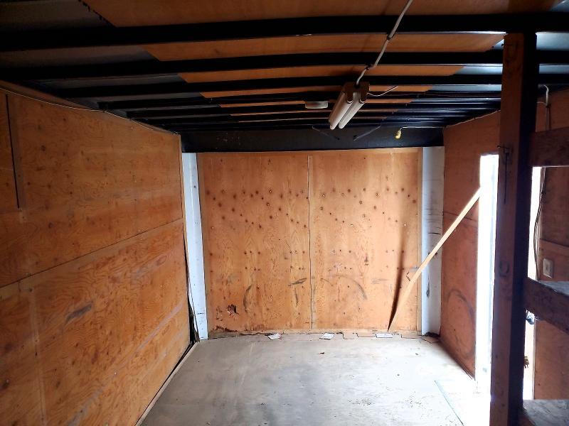 2004 Other 2004 TRI-QUEST Enclosed Cargo Trailer