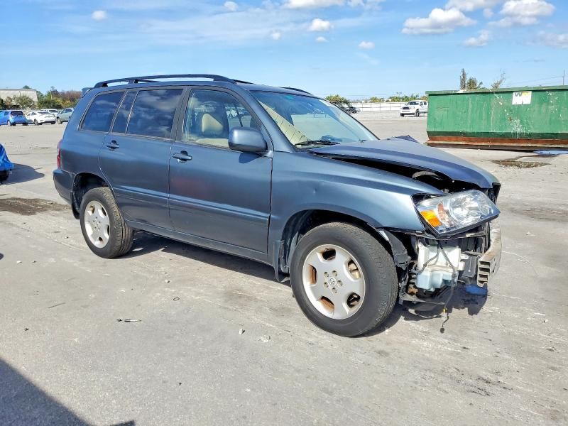 2005 Toyota Highlander Limited
