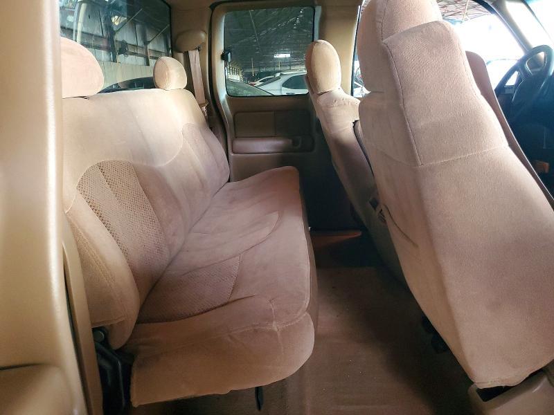 2000 Chevrolet Silverado C1500