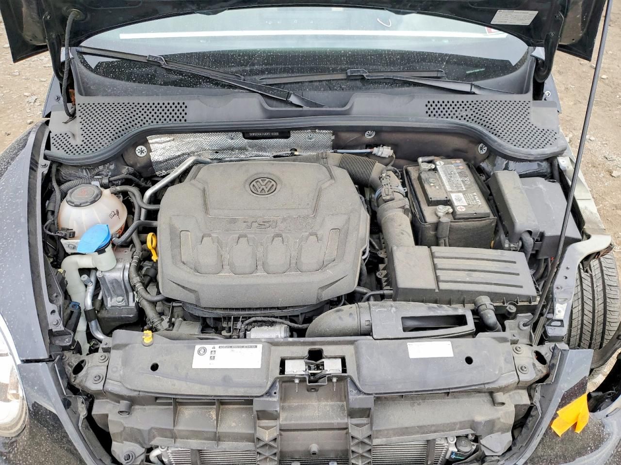 2019 Volkswagen Beetle s