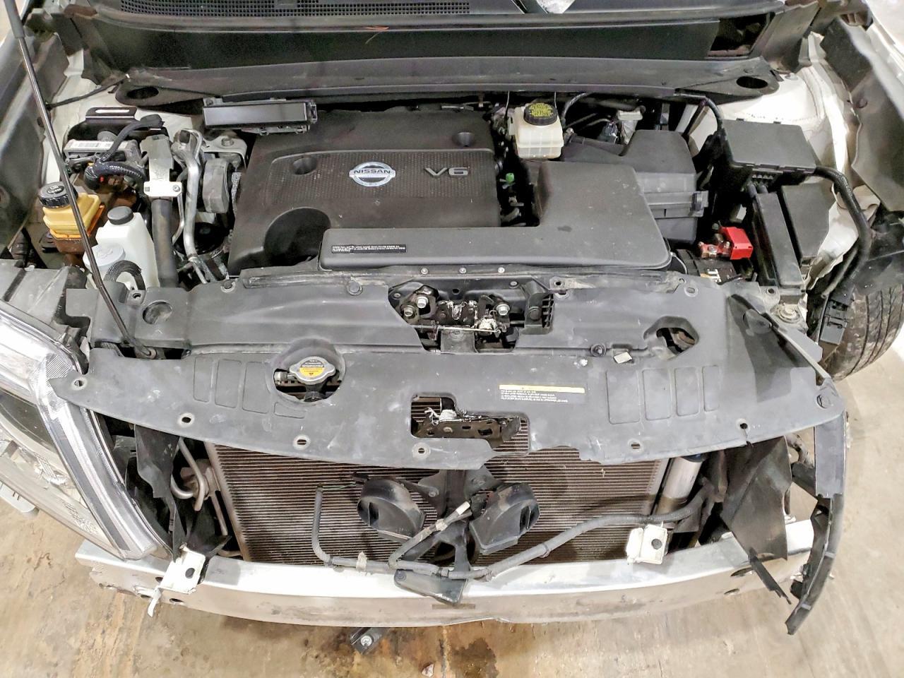 2014 Nissan Pathfinder s