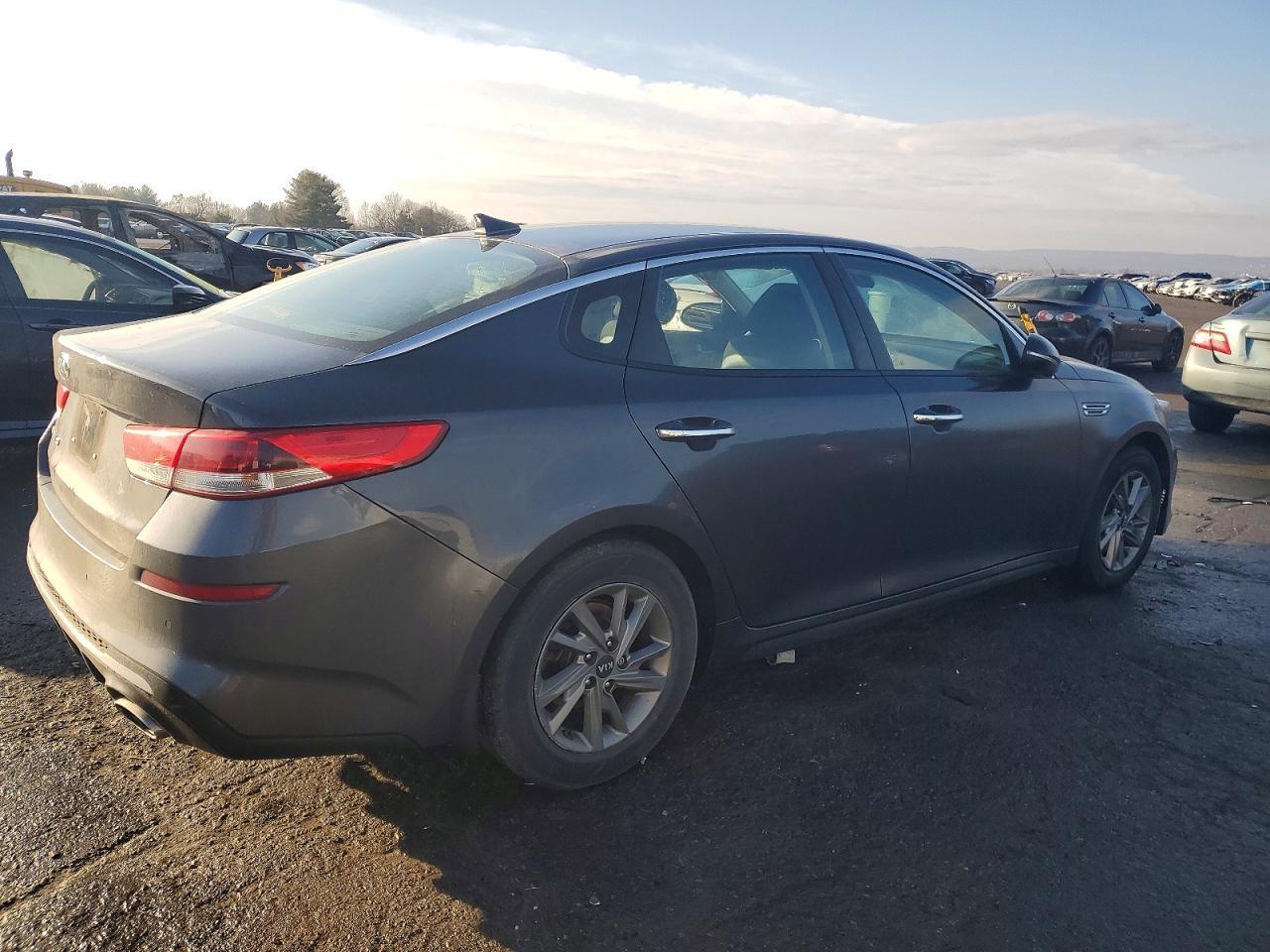 2019 KIA Optima lx