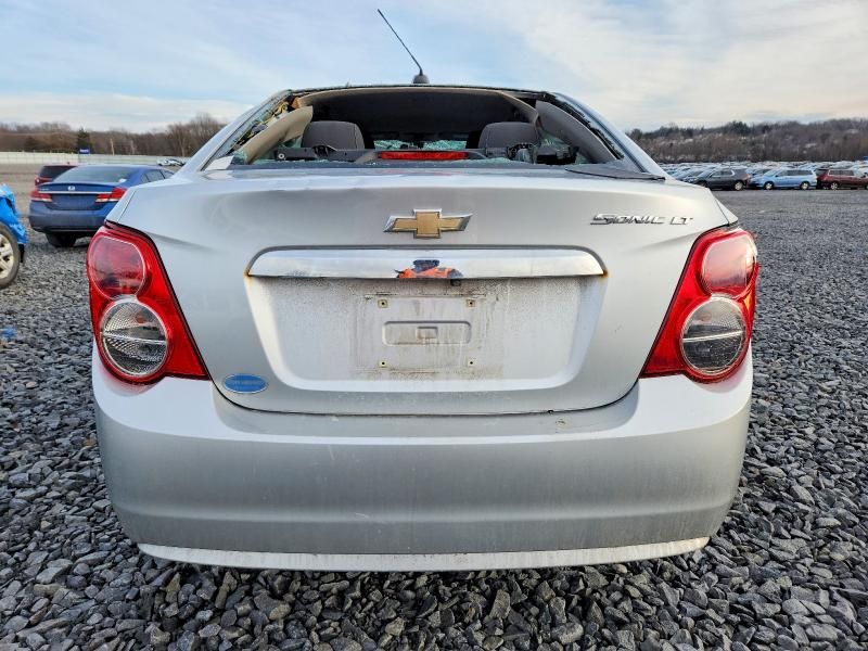 2015 Chevrolet Sonic lt