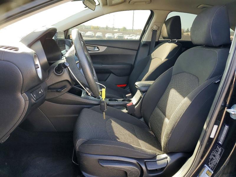 2021 KIA Forte fe