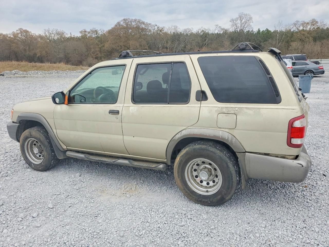 2000 Nissan Pathfinder le