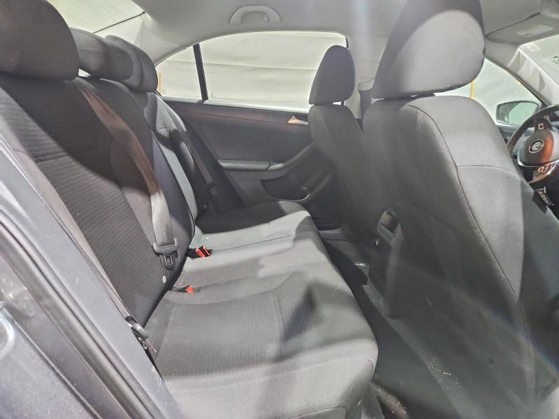 2015 Volkswagen Jetta Base