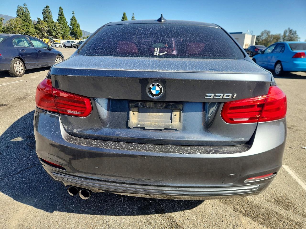 2017 BMW 330 i