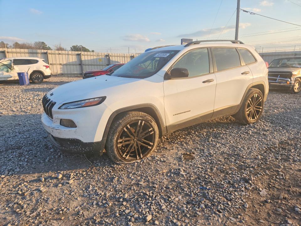 2017 Jeep Cherokee Sport