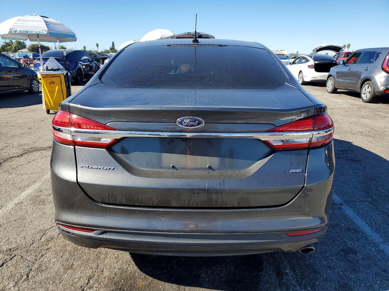 2017 Ford Fusion se