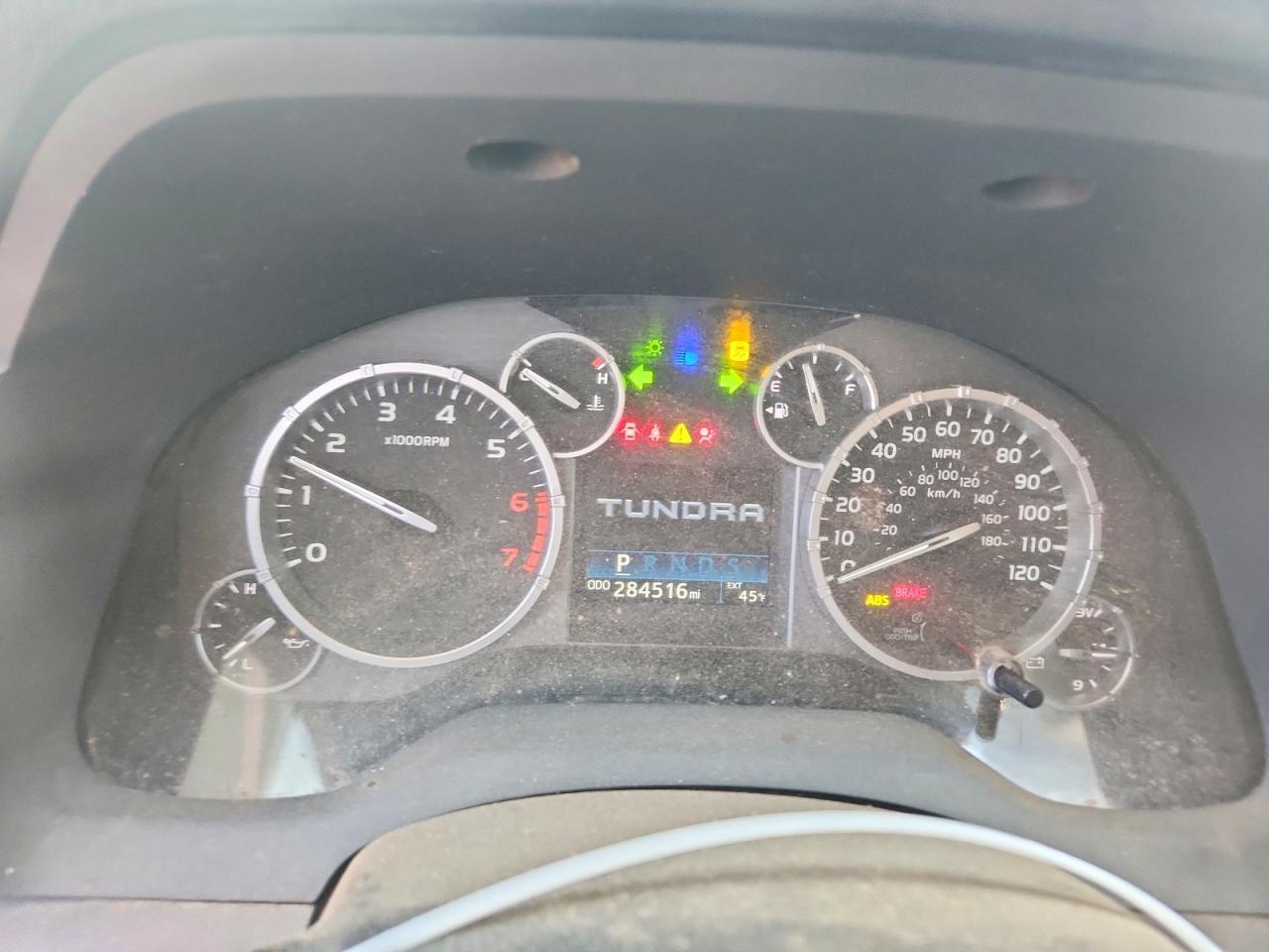 2017 Toyota Tundra Double Cab SR5