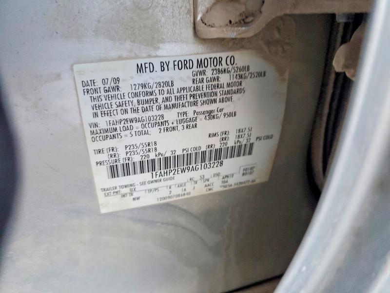 2010 Ford Taurus sel