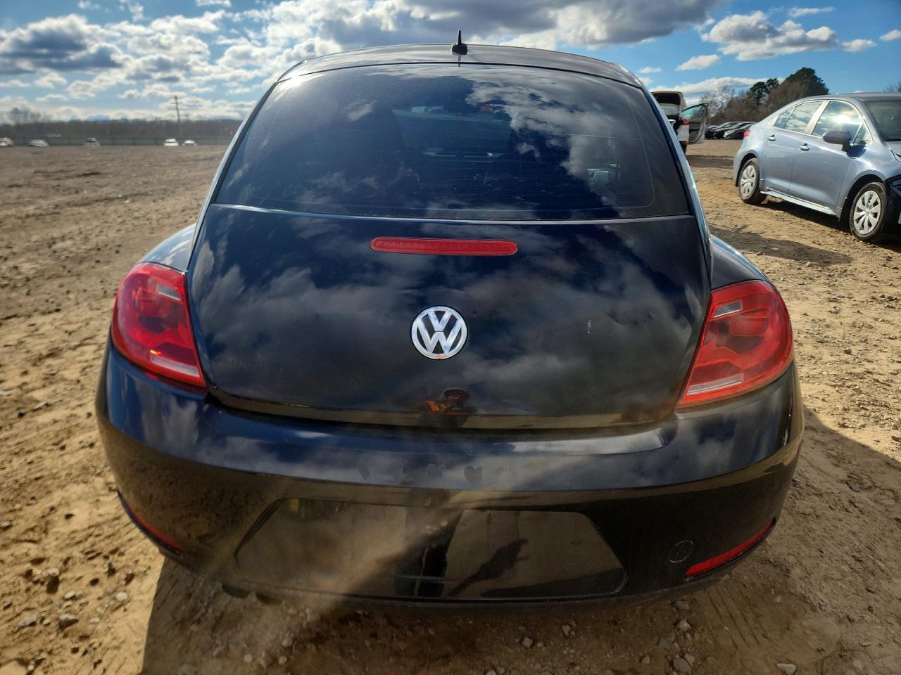 2014 Volkswagen Beetle