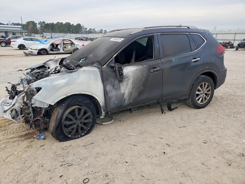 2018 Nissan Rogue s