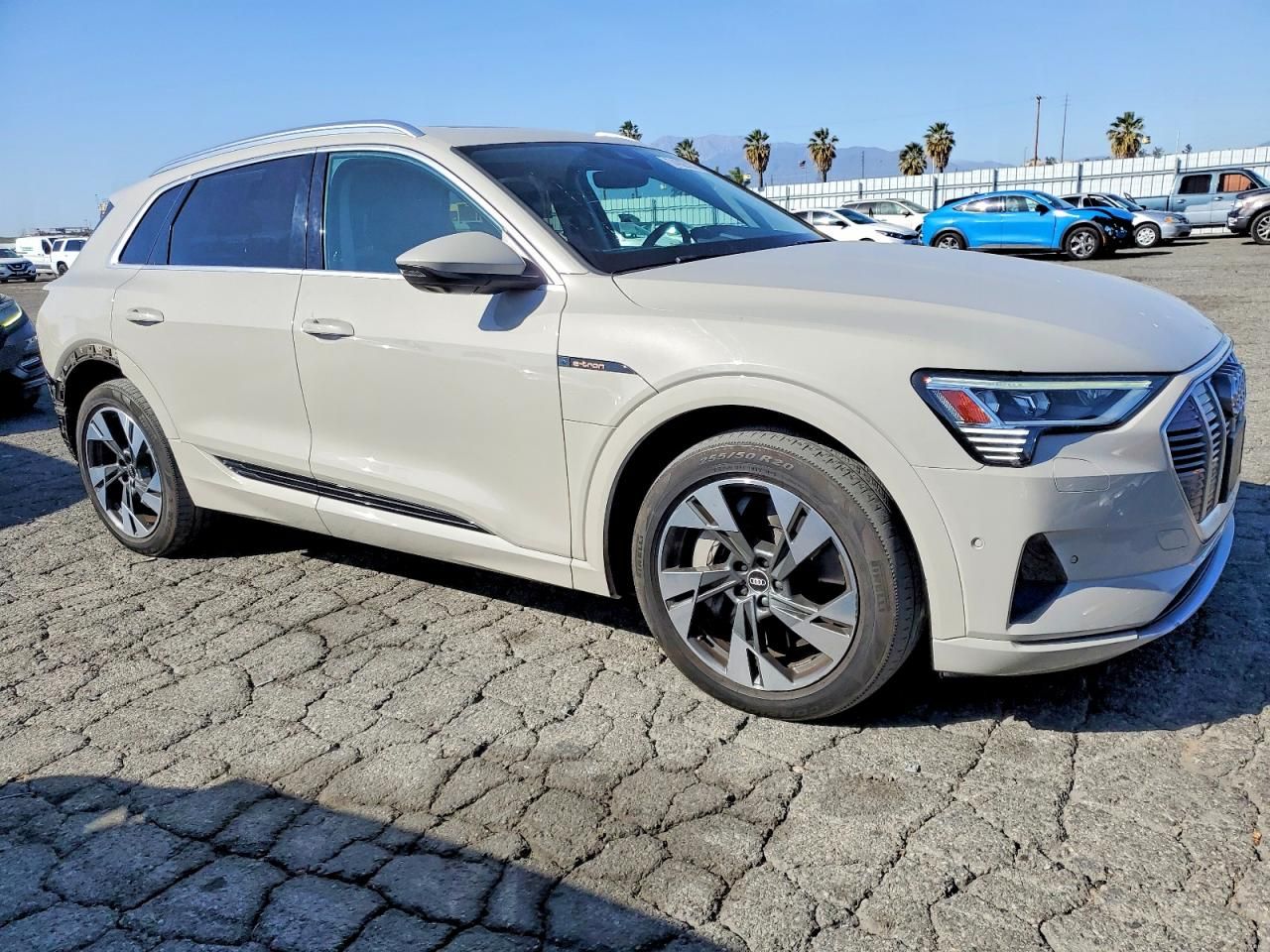 2021 Audi E-tron Premium Plus