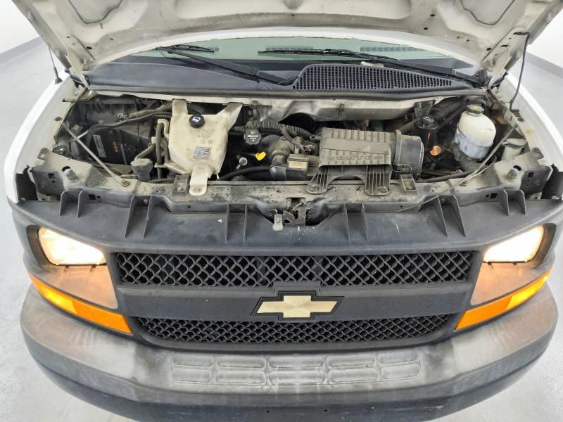 2013 Chevrolet Express G2500