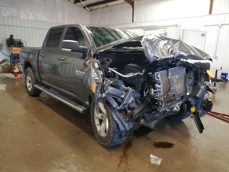 2019 Dodge Ram 1500 Classic slt