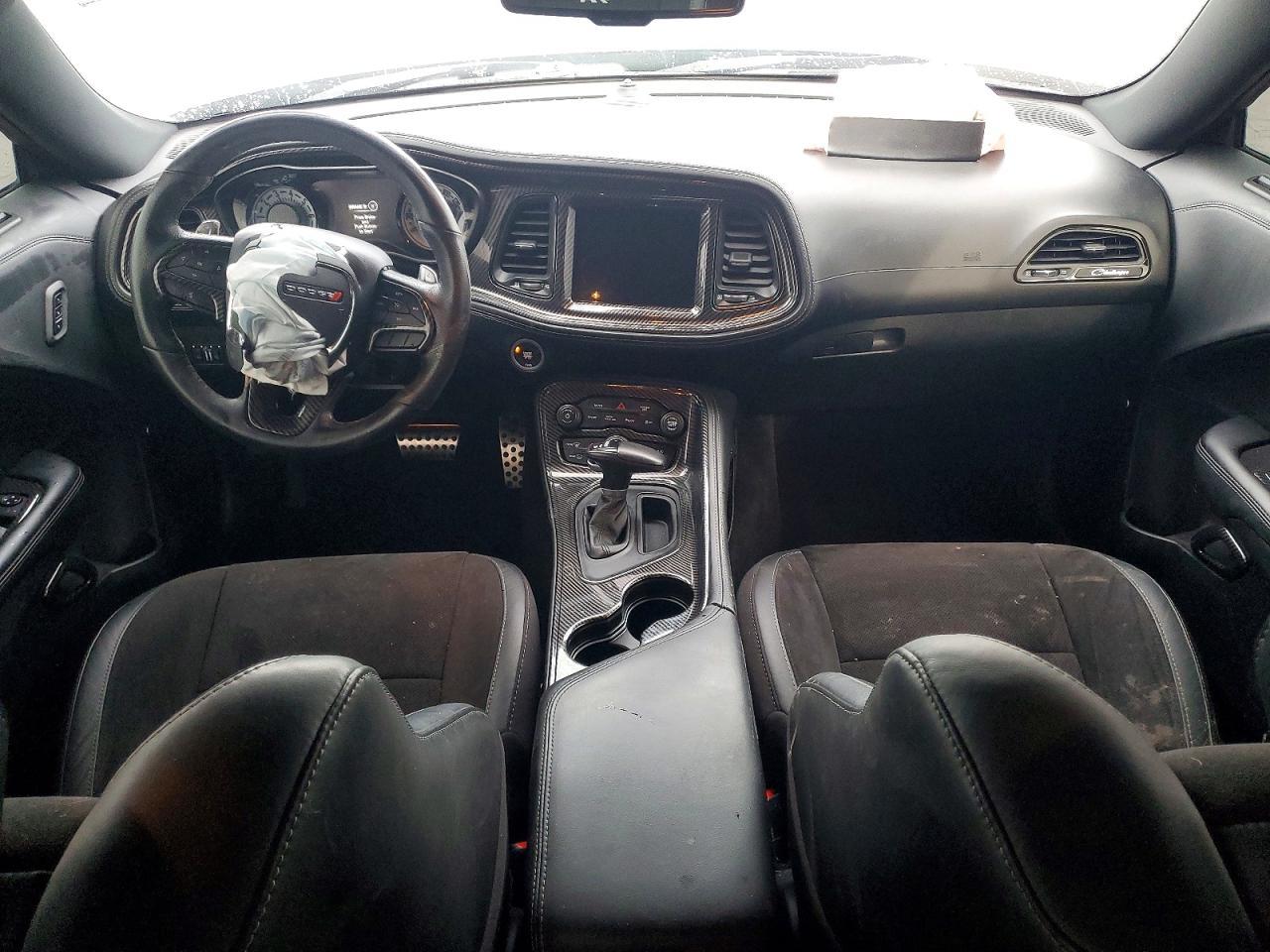 2021 Dodge Challenger r