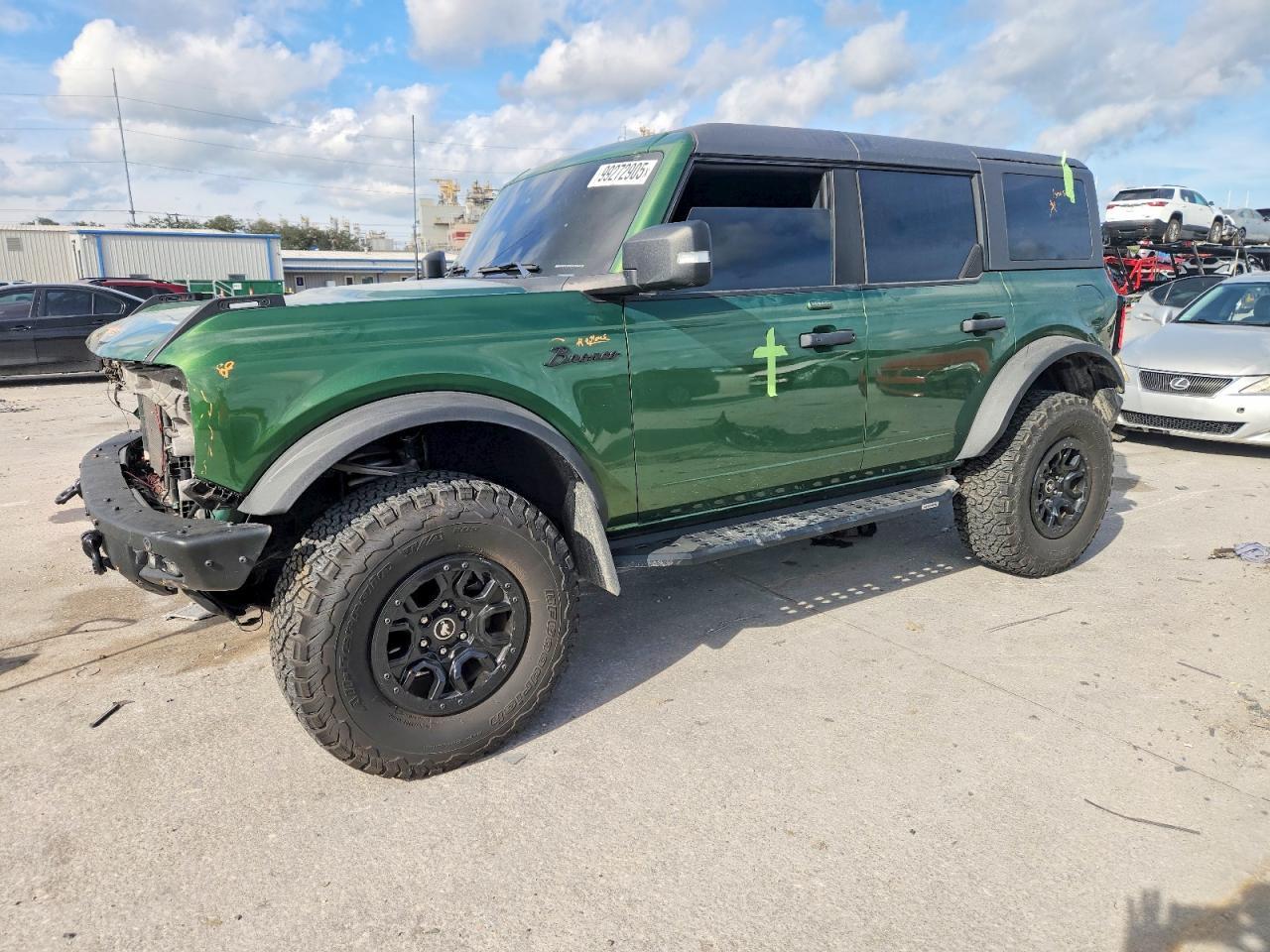 2023 Ford Bronco Base