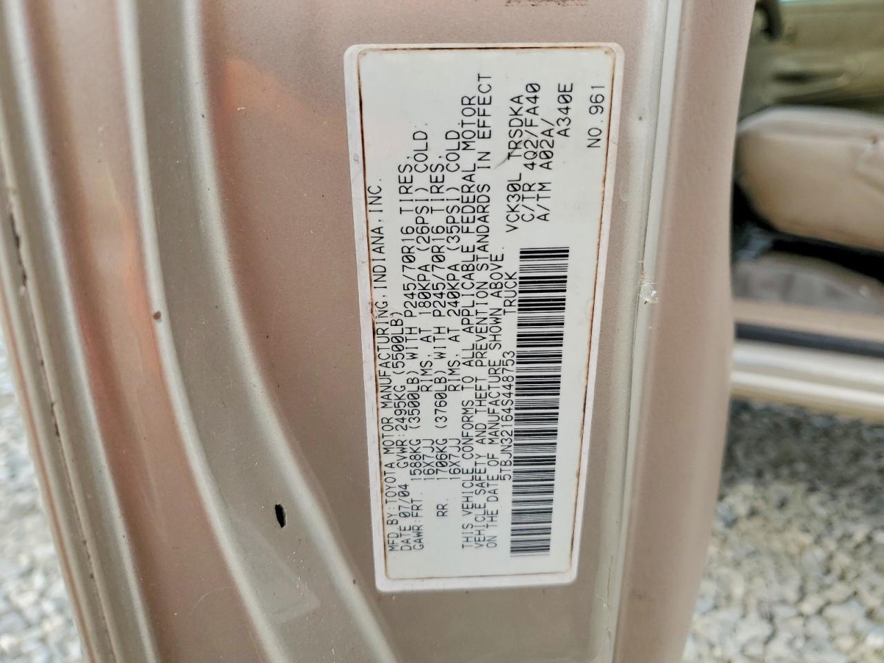 2004 Toyota Tundra Base