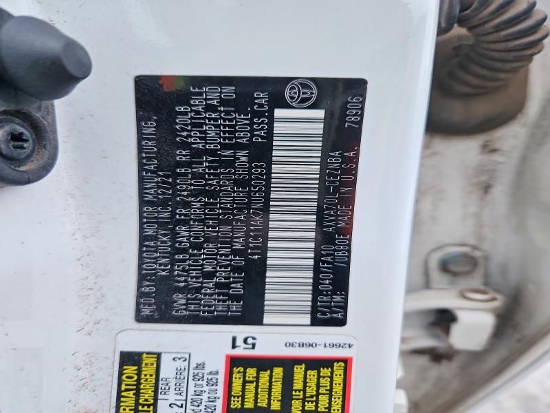 2022 Toyota Camry le