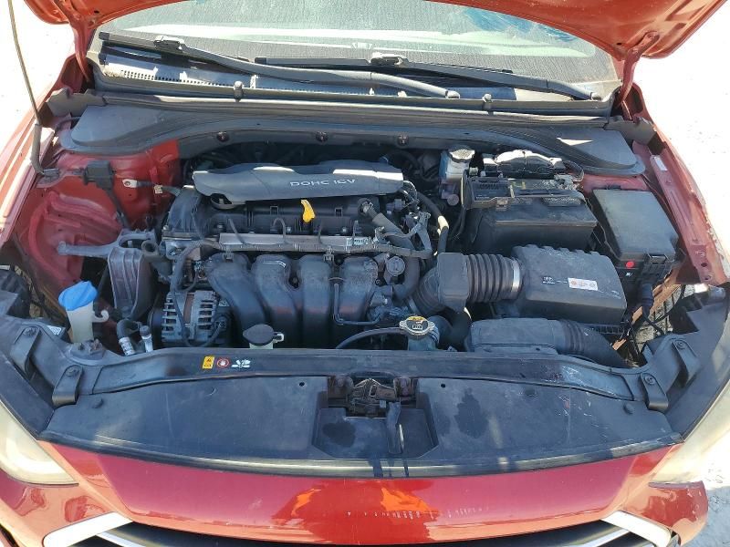 2018 Hyundai Elantra se