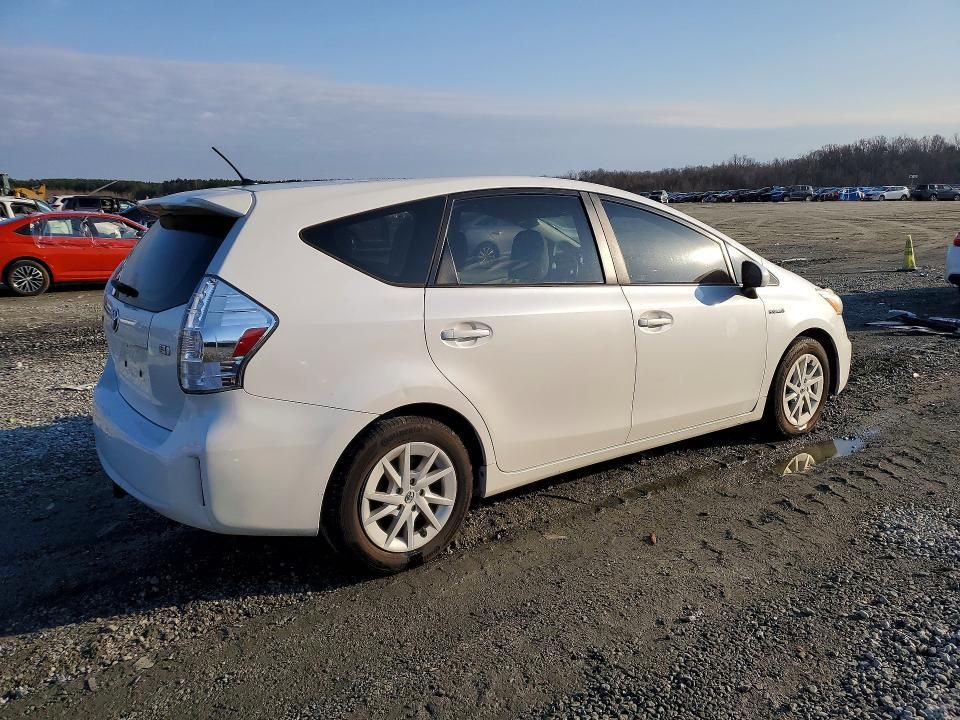 2013 Toyota Prius v