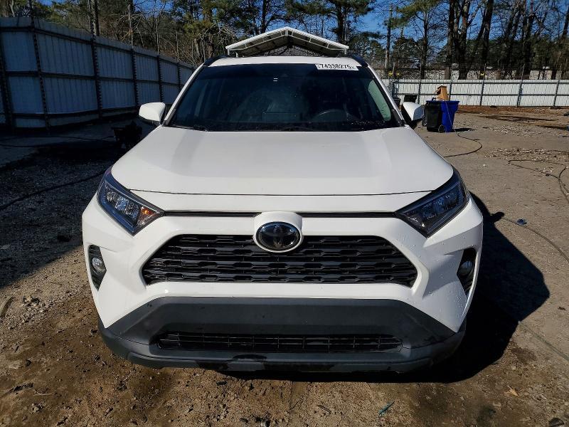 2020 Toyota Rav4 xle Premium