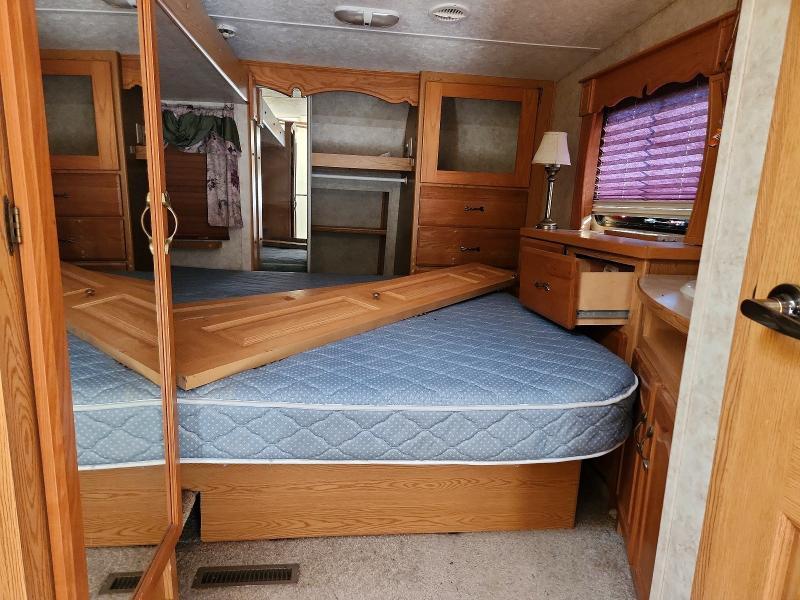 2006 Dutchmen Montana