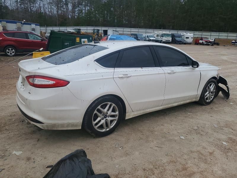 2016 Ford Fusion se