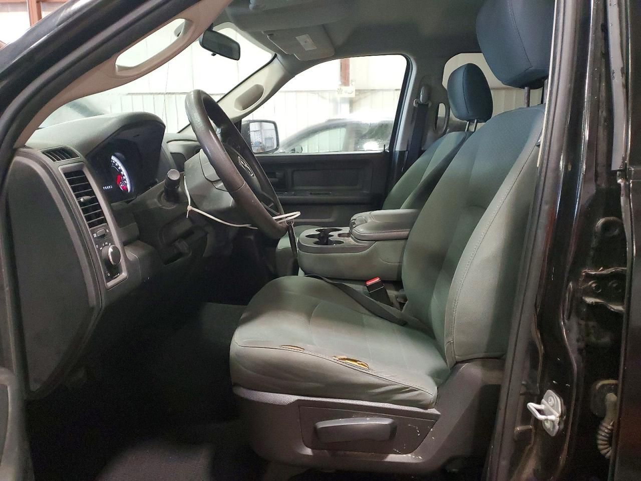 2015 Dodge Ram 1500 st