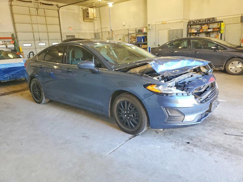 2019 Ford Fusion s