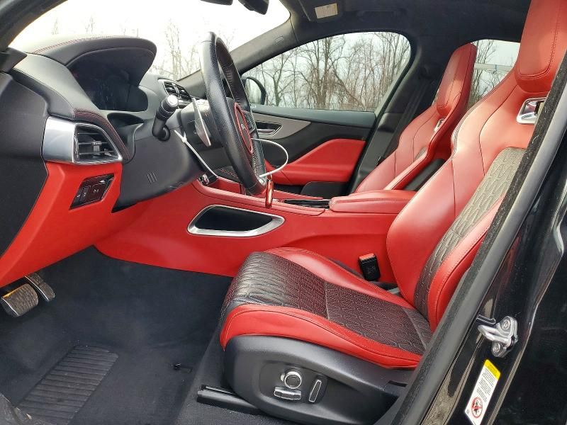 2020 Jaguar F-pace svr