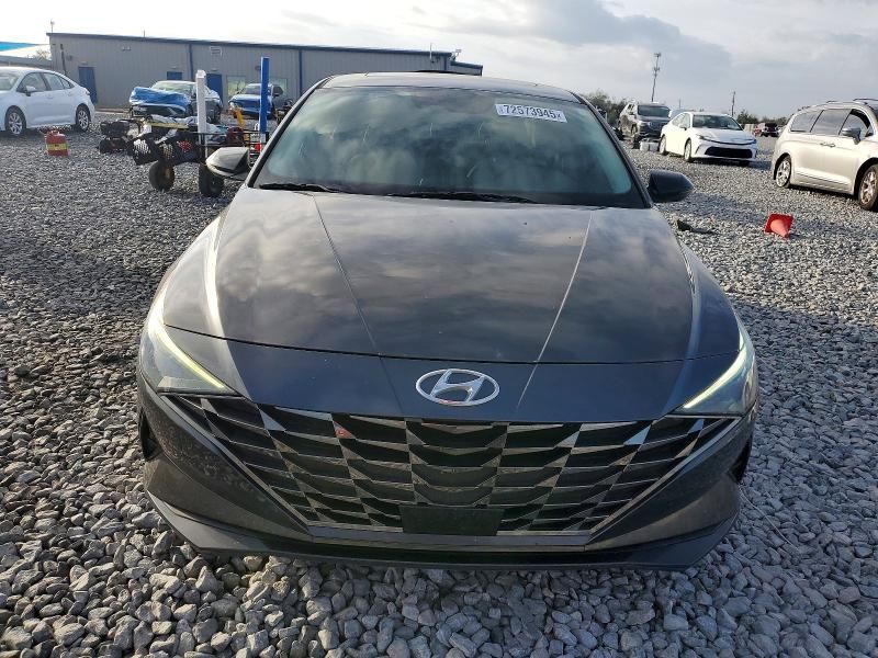 2021 Hyundai Elantra Limited