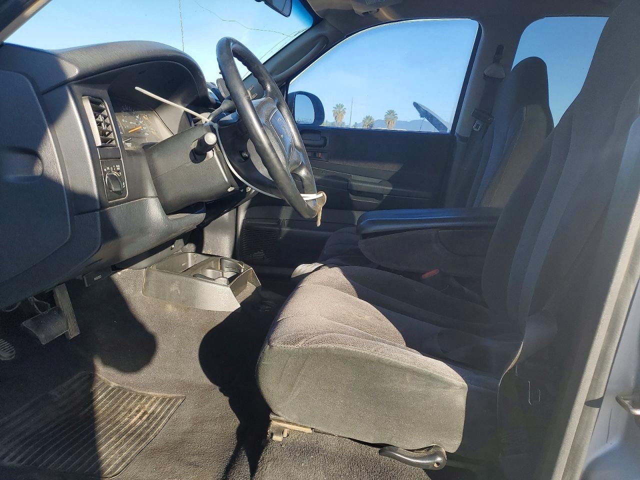 2001 Dodge Dakota Quattro