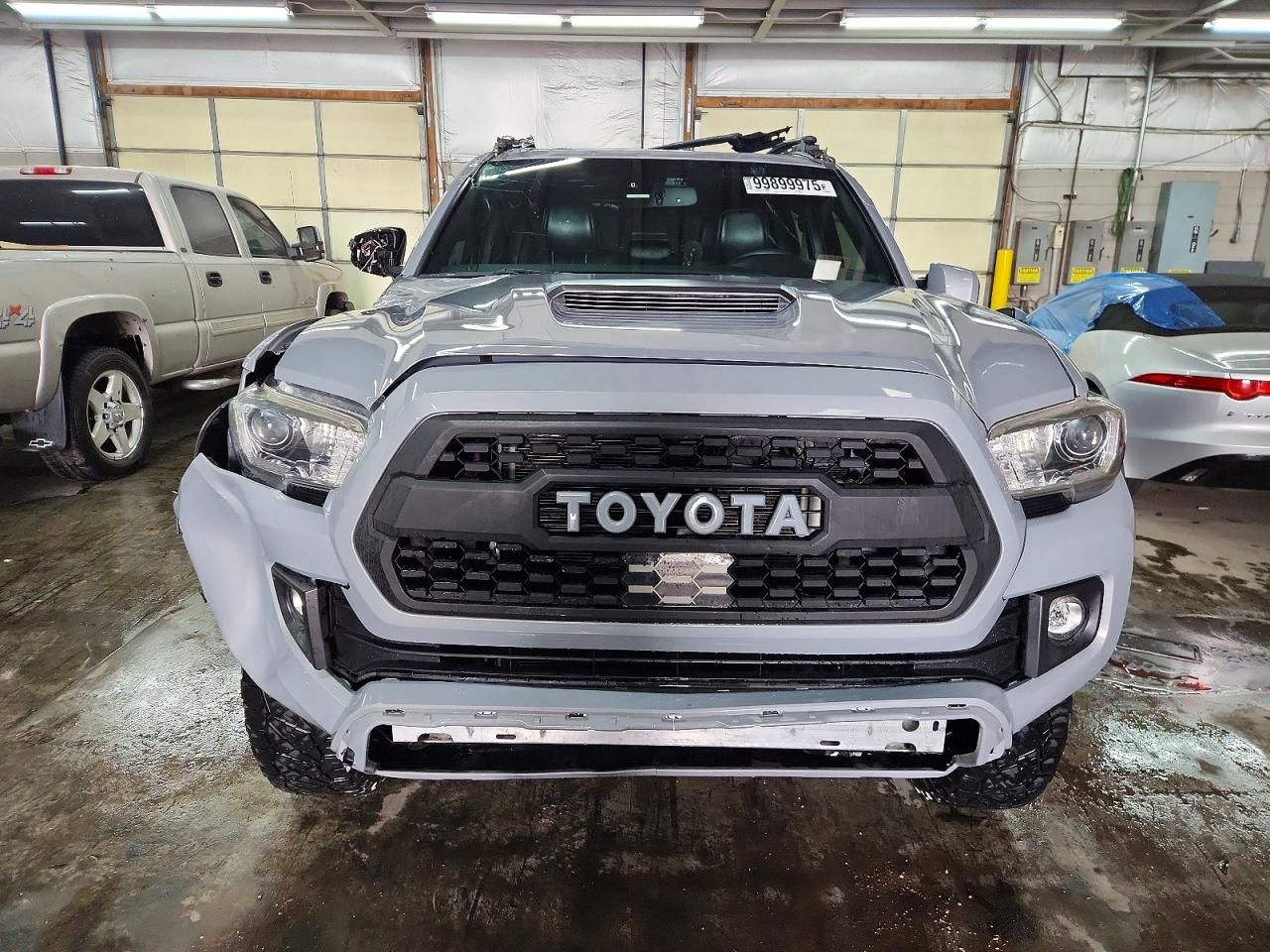 2018 Toyota Tacoma TRD OFF-Road